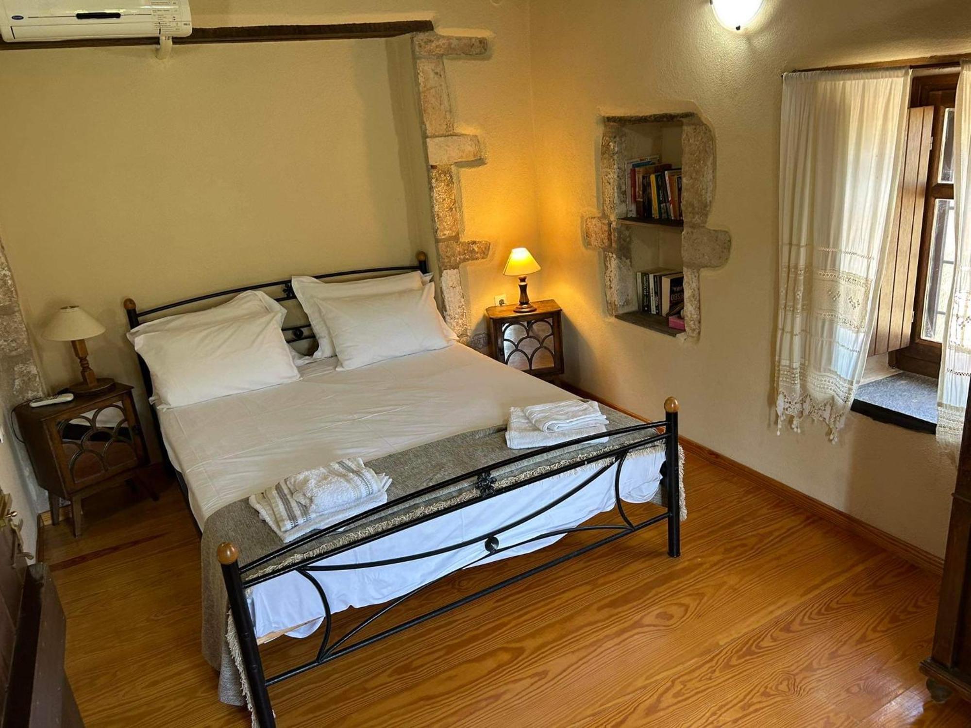 Guesthousekamara Monemvasía Екстериор снимка