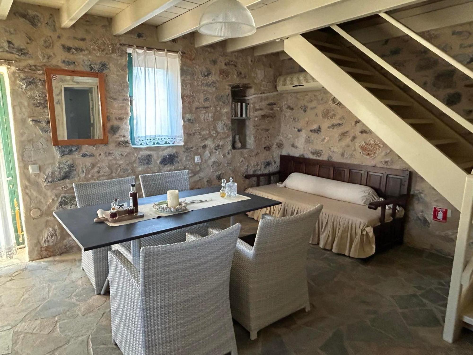 Guesthousekamara Monemvasía Екстериор снимка